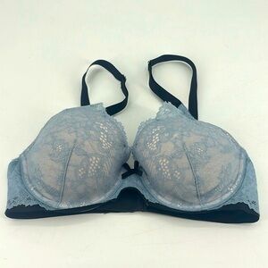 UEC Victoria’s Secret light blue & navy blue lace unpadded underwire bra 34C